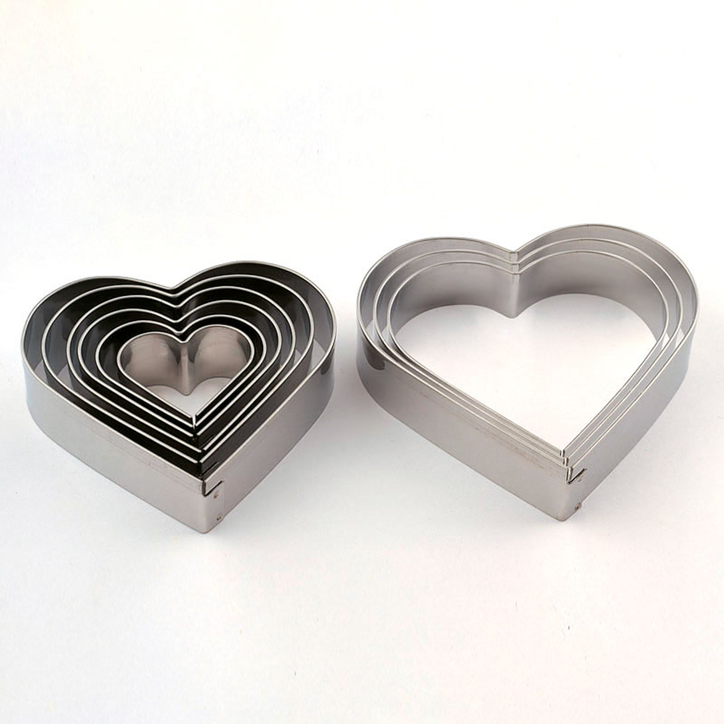 Set di tagliapasta a cuore – 9 pezzi — 1