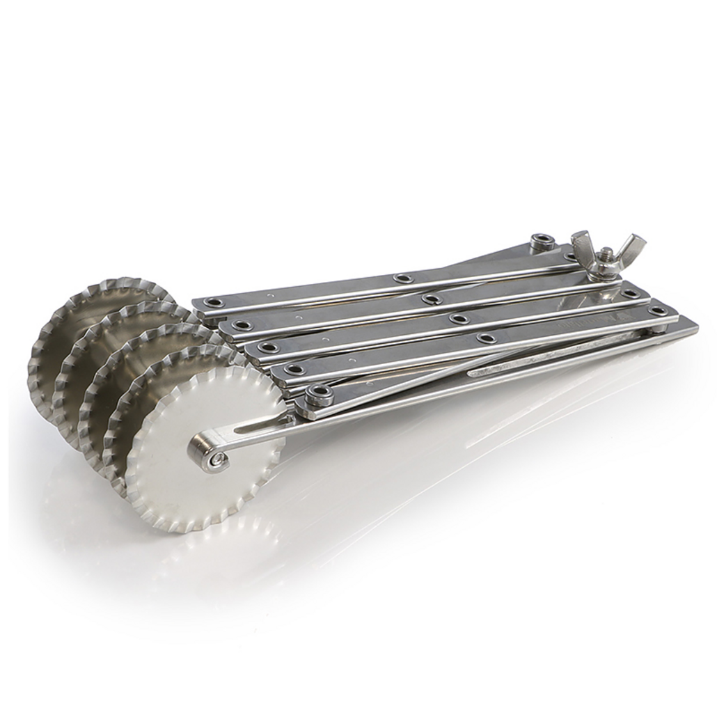 Coupe-pâtes extensible – 5 lames ondulées — 1