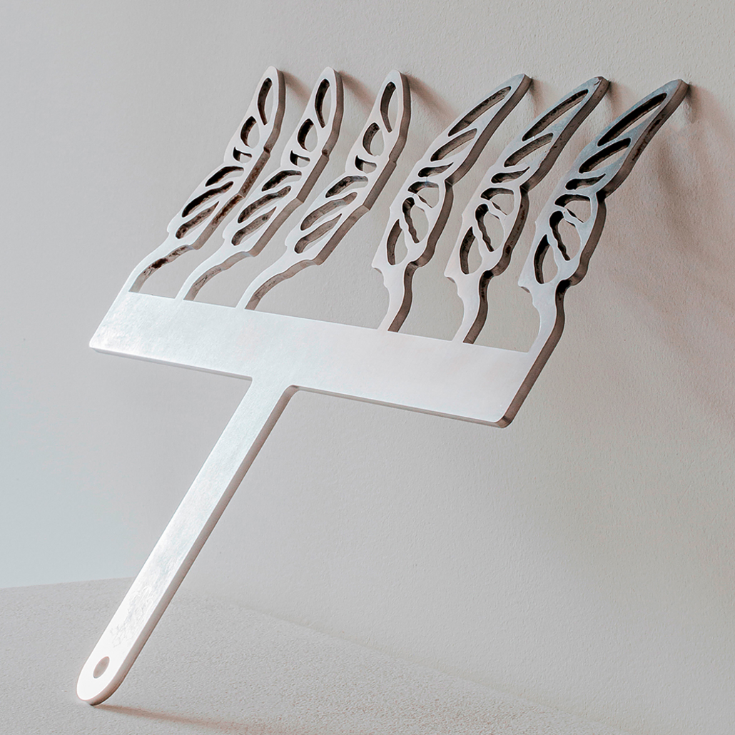 Butterfly Comb — 1