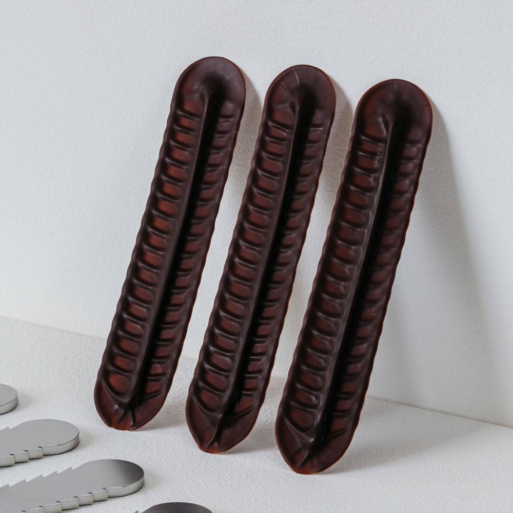 Feather Eclair — 2