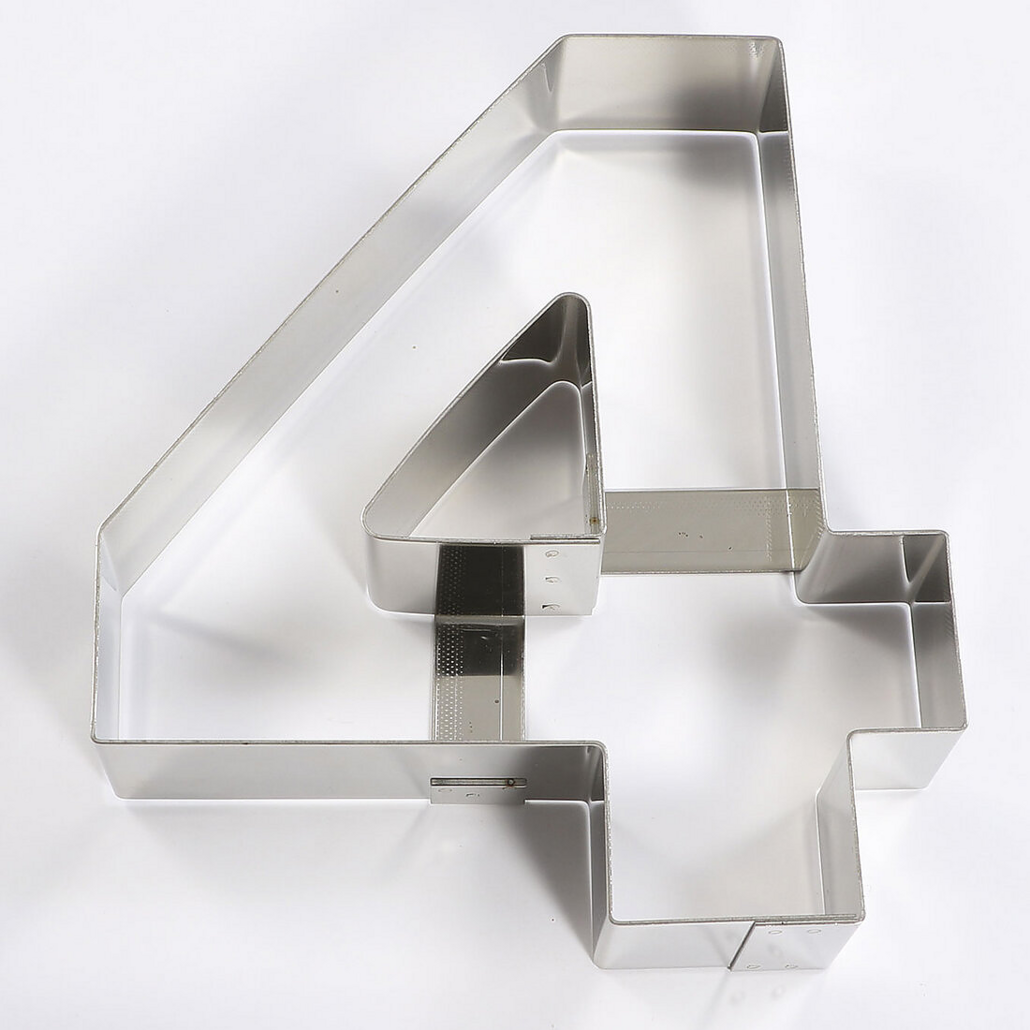 4 – 30 cm — 1