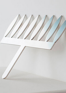 Leaf Comb
