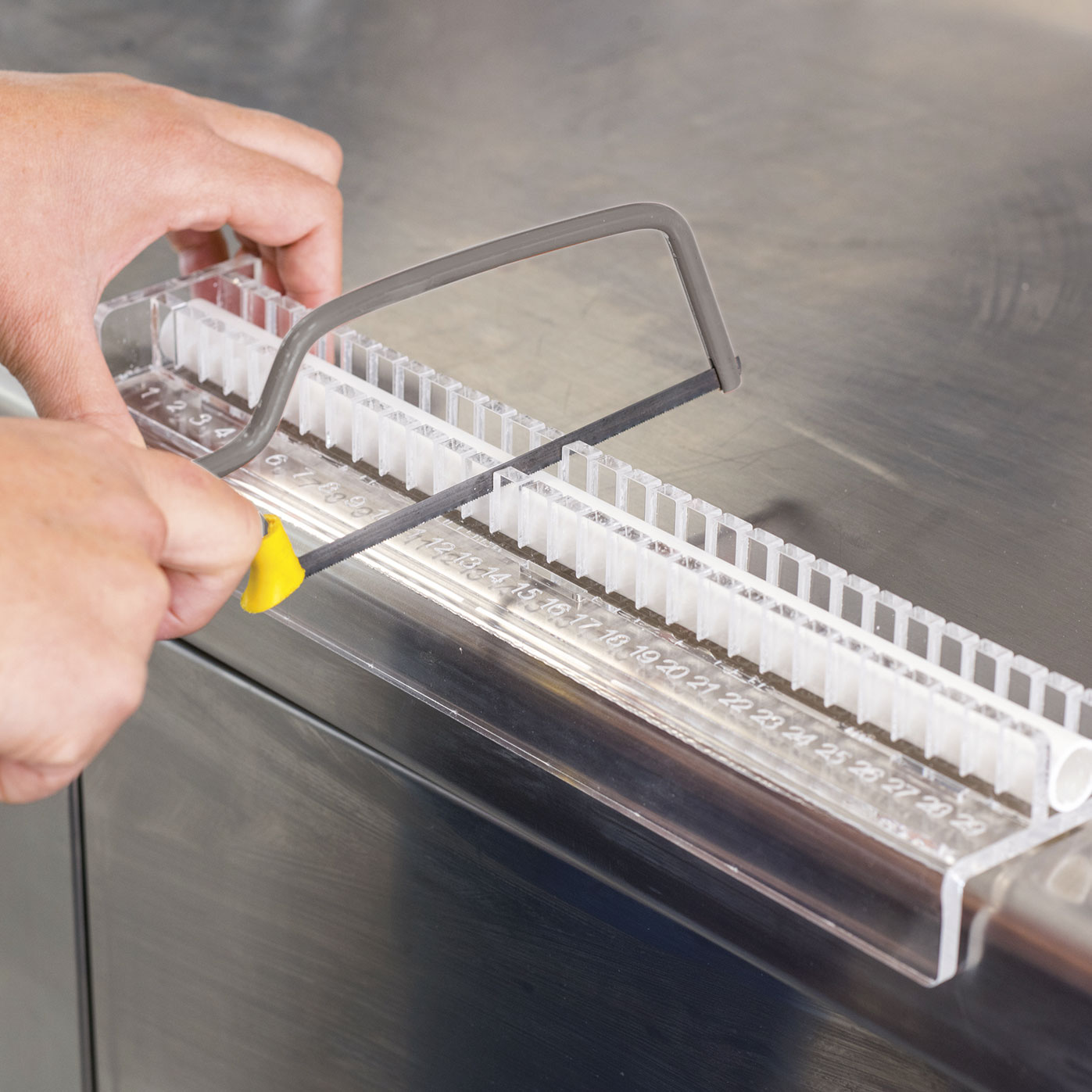 Peg cutter kit — 1