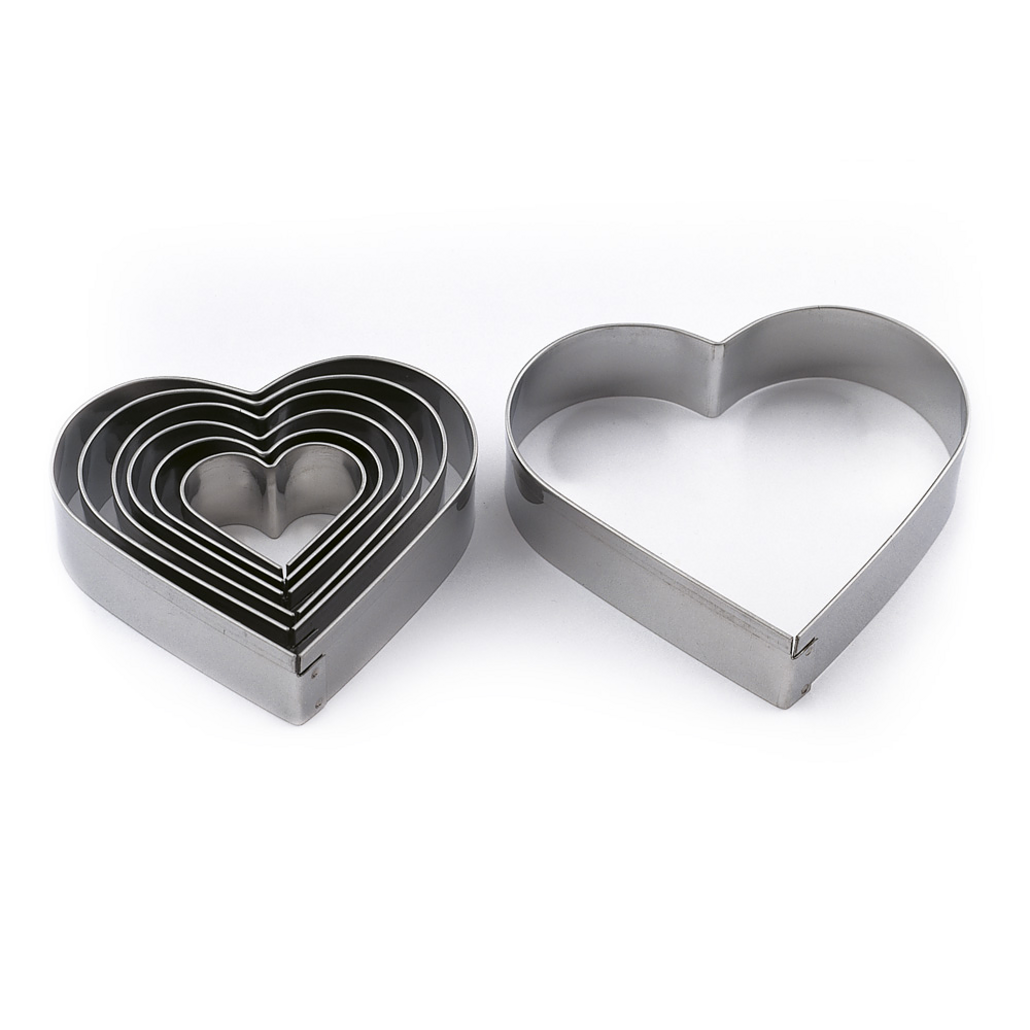 Set di tagliapasta a cuore – 7 pezzi — 1