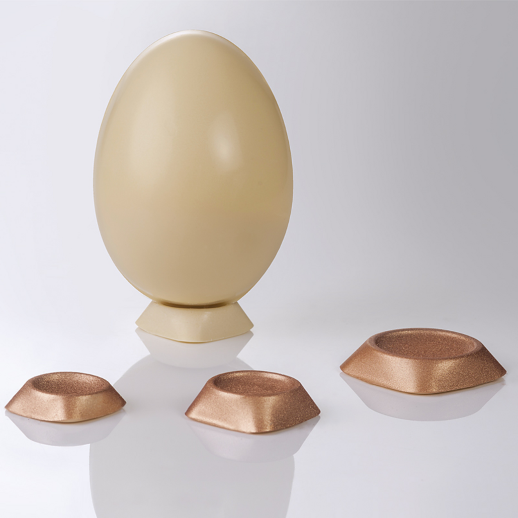 Egg support molds — 1